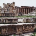 baalbek-ruins-detailed-stone-work-200×200.jpg