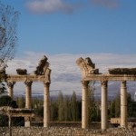 Keystone-Missing-at-Baalbek-200×200.jpg