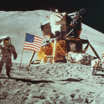 Apollo-11-moon-landing-4