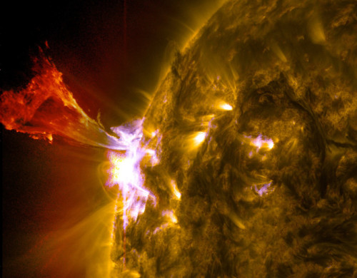 solar-flare-may-3-2013