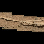 mars-rover-curiosity-darwin-rock[1]