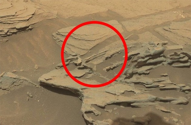 Strange things on Mars